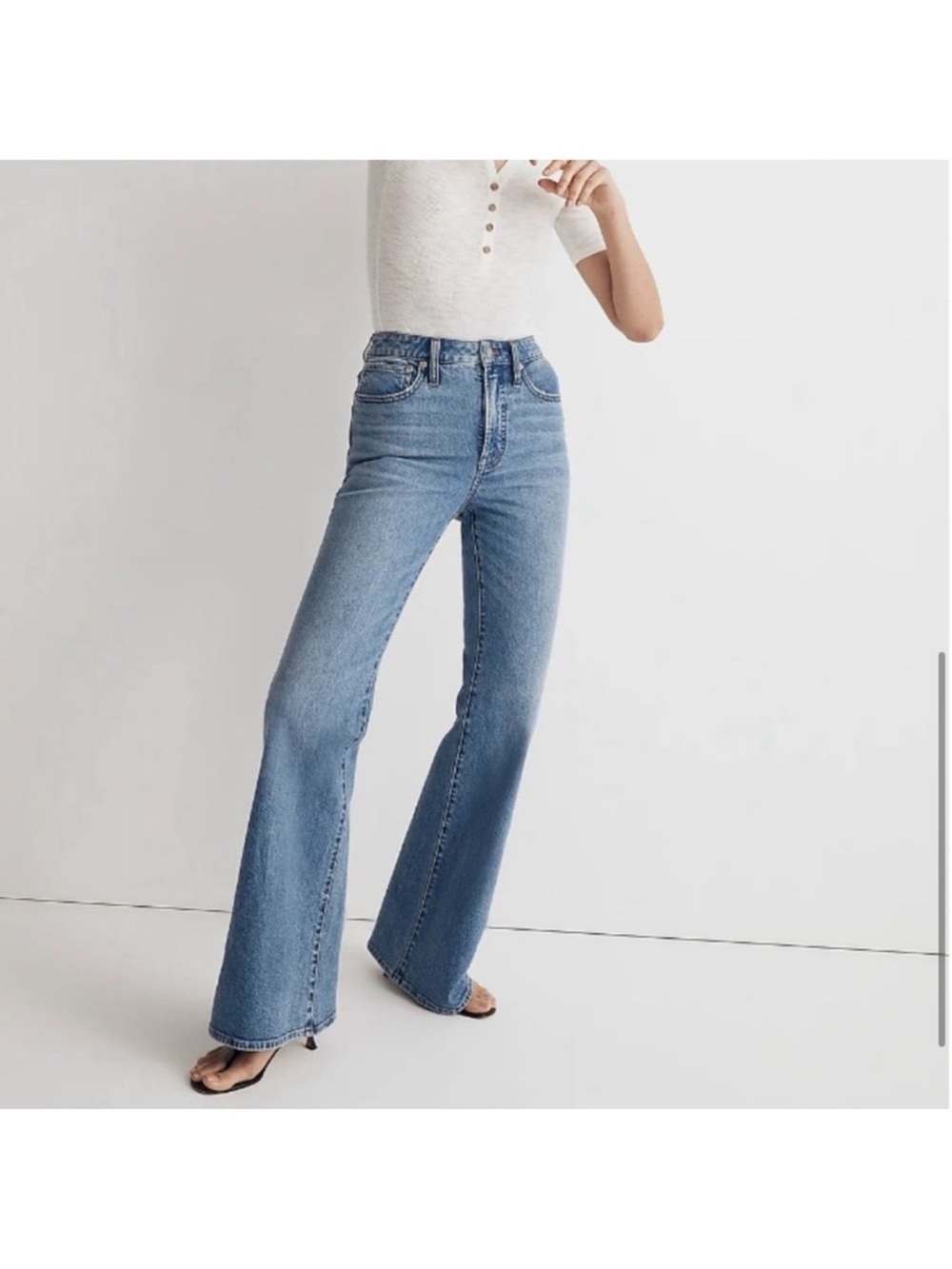 Madewell 11" High-Rise Flare Jeans Size 26